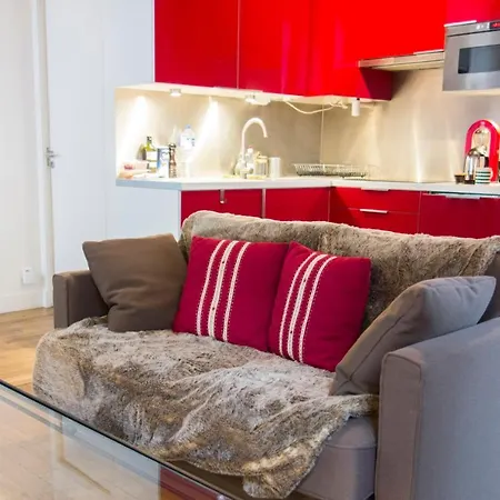 Charming Near The Marais & Louvre شقة