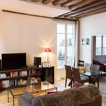 Charming Near The Marais & Louvre * باريس